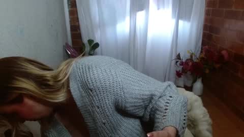 Raquel online show from 20, 1, 2025