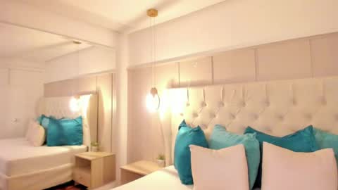 Raquel Moon online show from 21, 4, 2026