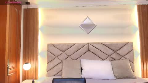 Raquel online show from 26, 4, 2026