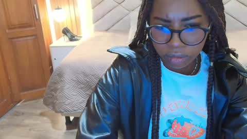 Raquel online show from 30, 7, 2026