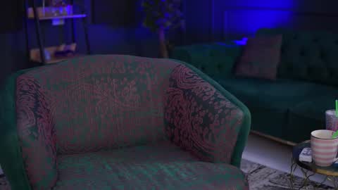 Raquelle online show from 24, 2, 2025