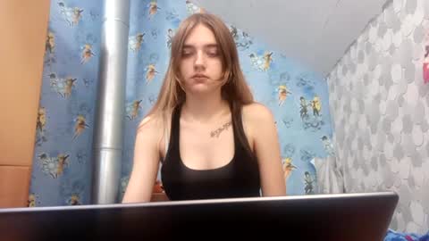 Lora online show from 28, 7, 2026