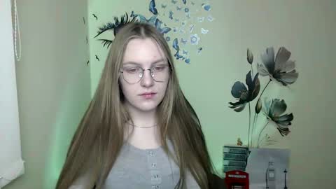 raspberry0101 online show from 17, 12, 2024