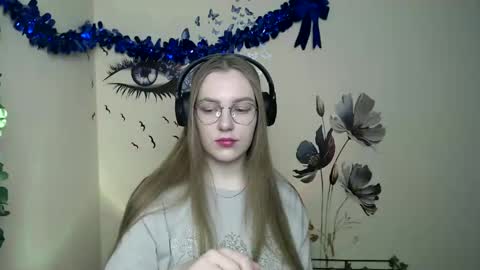 raspberry0101 online show from 6, 1, 2025