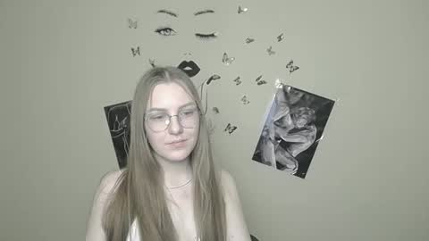 raspberry0101 online show from 31, 1, 2025