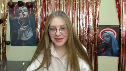 raspberry0101 online show from 7, 3, 2025