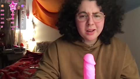 Snapshot of raspberrytommy chatting on 16, 12, 2024 Tommy online show from 16, 12, 2024