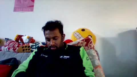 Snapshot of raul2k2 chatting on 6, 1, 2026 raul2k2 online show from 6, 1, 2026