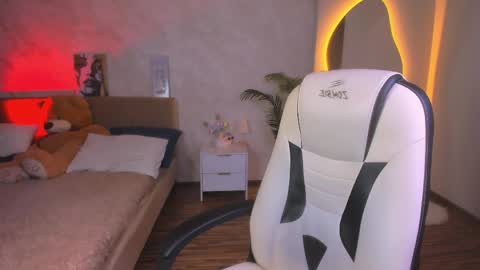 Raven online show from 21, 4, 2026