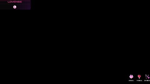 Snapshot of raven_foxter1 chatting on 4, 2, 2025 RAVEN FOXTER online show from 4, 2, 2025