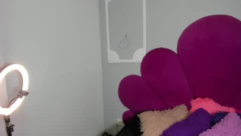 raven_loove online show from 28, 7, 2026
