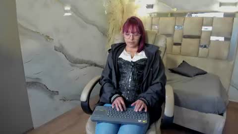 raven  online show from 29, 7, 2026