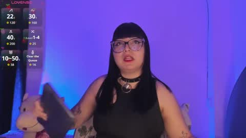 Snapshot of ravendark_666 chatting on 9, 5, 2026 Raven online show from 9, 5, 2026