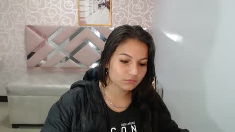 Snapshot of ravenn_ch chatting on 27, 11, 2025 Ravenn online show from 27, 11, 2025