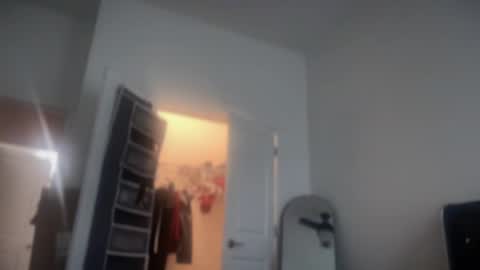 Snapshot of ravenrayyy chatting on 19, 10, 2025 Raven Ray online show from 19, 10, 2025