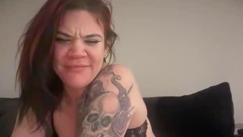 Snapshot of ravenrayyy chatting on 17, 1, 2026 Raven Ray online show from 17, 1, 2026