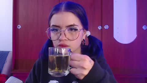 raventh_ online show from 30, 4, 2026