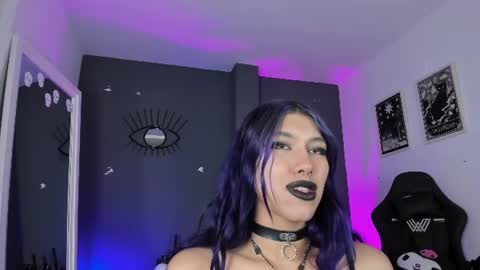 Snapshot of ravenwitch_ chatting on 10, 6, 2026 Raven Witch online show from 10, 6, 2026