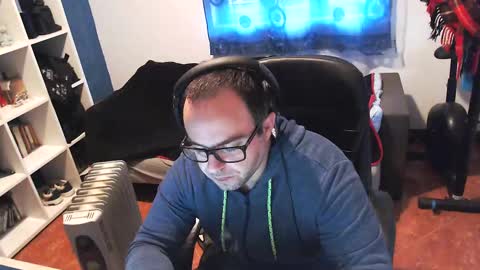 Snapshot of ravingr3d3 chatting on 19, 2, 2025 ravingr3d3 online show from 19, 2, 2025