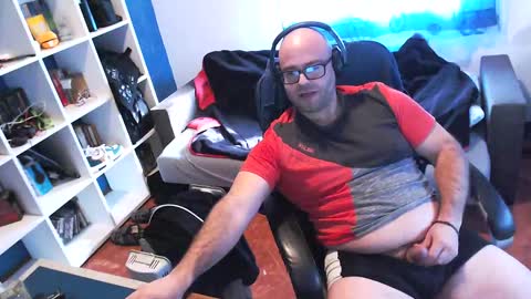 Snapshot of ravingr3d3 chatting on 20, 2, 2025 ravingr3d3 online show from 20, 2, 2025