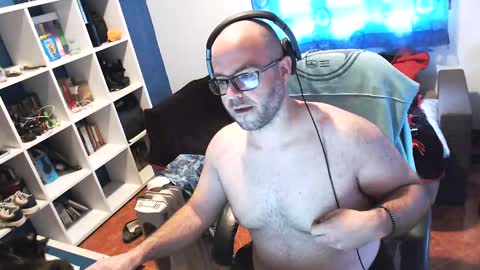 Snapshot of ravingr3d3 chatting on 24, 2, 2025 ravingr3d3 online show from 24, 2, 2025