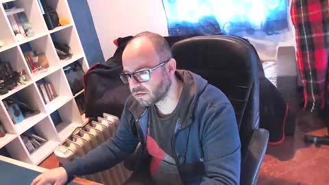 Snapshot of ravingr3d3 chatting on 7, 3, 2025 ravingr3d3 online show from 7, 3, 2025