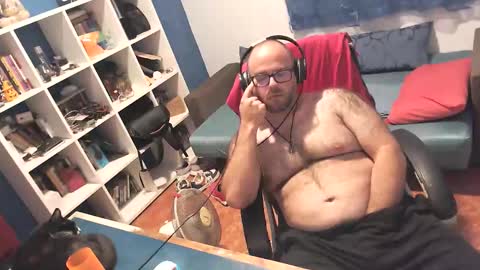 Snapshot of ravingr3d3 chatting on 16, 9, 2025 ravingr3d3 online show from 16, 9, 2025