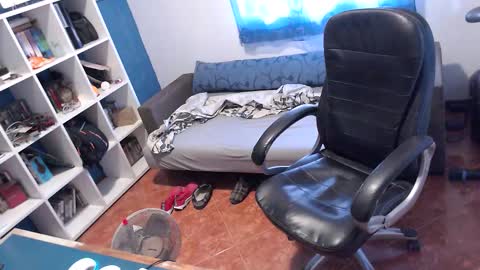 Snapshot of ravingr3d3 chatting on 24, 9, 2025 ravingr3d3 online show from 24, 9, 2025