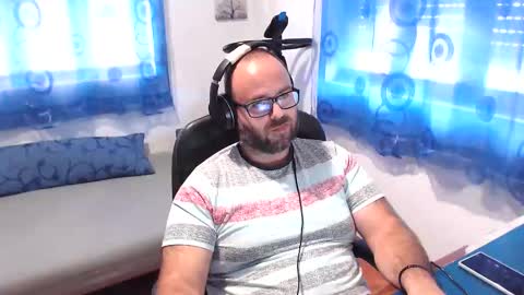 Snapshot of ravingr3d3 chatting on 2, 10, 2025 ravingr3d3 online show from 2, 10, 2025