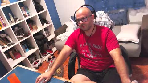 Snapshot of ravingr3d3 chatting on 10, 10, 2025 ravingr3d3 online show from 10, 10, 2025