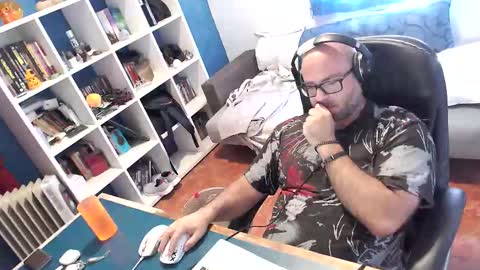 Snapshot of ravingr3d3 chatting on 15, 10, 2025 ravingr3d3 online show from 15, 10, 2025