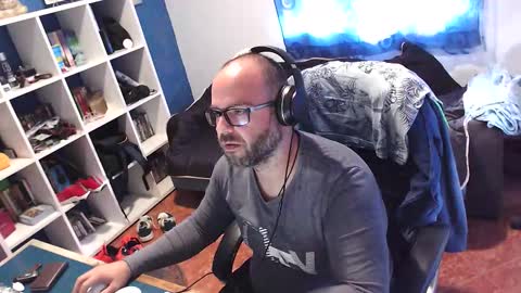 Snapshot of ravingr3d3 chatting on 29, 10, 2025 ravingr3d3 online show from 29, 10, 2025