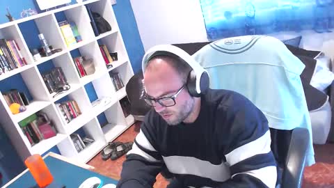 Snapshot of ravingr3d3 chatting on 10, 11, 2025 ravingr3d3 online show from 10, 11, 2025