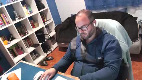 Snapshot of ravingr3d3 chatting on 17, 11, 2025 ravingr3d3 online show from 17, 11, 2025