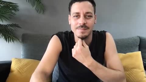 Snapshot of rawspn chatting on 8, 3, 2026 rawspn online show from 8, 3, 2026