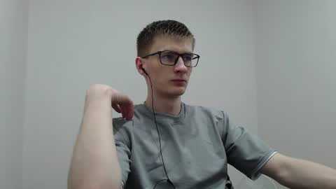 Snapshot of ray_booy chatting on 30, 6, 2026 Ray Booy online show from 30, 6, 2026