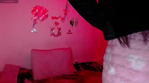 Snapshot of ray_naomi chatting on 14, 1, 2026 ask us online show from 14, 1, 2026