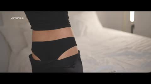 Rayvens online show from 30, 3, 2026