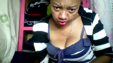 Snapshot of rayana_69 chatting on 18, 5, 2026 rayana_69 online show from 18, 5, 2026