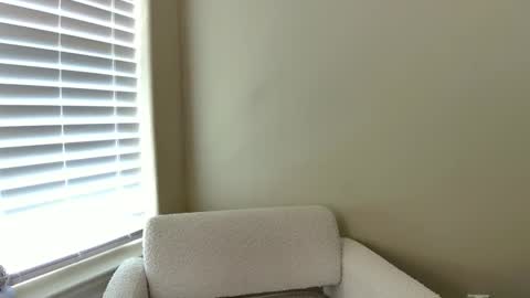 Snapshot of raybabexx chatting on 28, 4, 2026 RayBabe online show from 28, 4, 2026