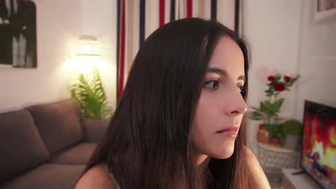 Raychell Black  online show from 18, 4, 2026