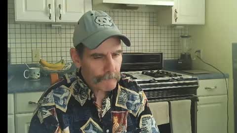 Snapshot of raylene4u2 chatting on 31, 5, 2026 Ray online show from 31, 5, 2026