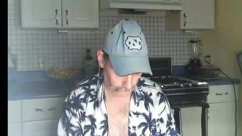 Snapshot of raylene4u2 chatting on 3, 6, 2026 Ray online show from 3, 6, 2026