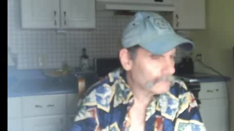 Snapshot of raylene4u2 chatting on 9, 6, 2026 Ray online show from 9, 6, 2026
