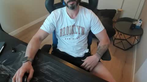 raysexparty online show from 8, 5, 2026