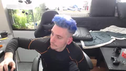 Rayzel online show from 10, 1, 2026