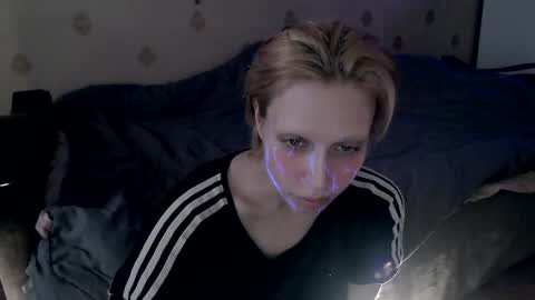 Snapshot of raziel_haze chatting on 22, 3, 2026 Yrriel Strife Candy-Demon Caveboy mr. Cringe online show from 22, 3, 2026