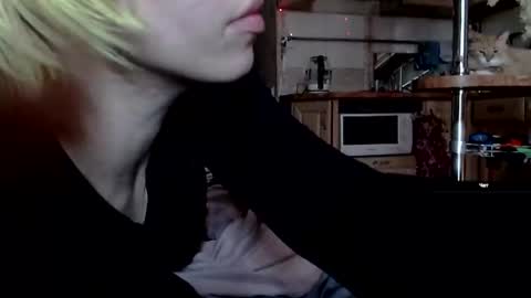 Yrriel Strife Candy-Demon Caveboy mr. Cringe   online show from 21, 6, 2026