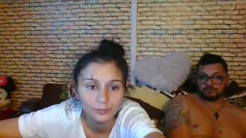 Snapshot of real_coupl3 chatting on 28, 11, 2025 real_coupl3 online show from 28, 11, 2025