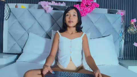 DONCELLA online show from 27, 4, 2026